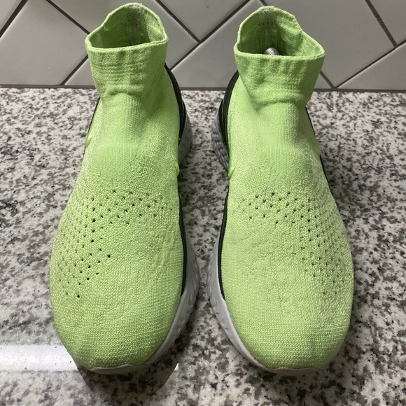 Nike Rise React Flyknit Shoes Lime Blast/Black [AV5554-330] Men’s Size 9 - Rare main image 8
